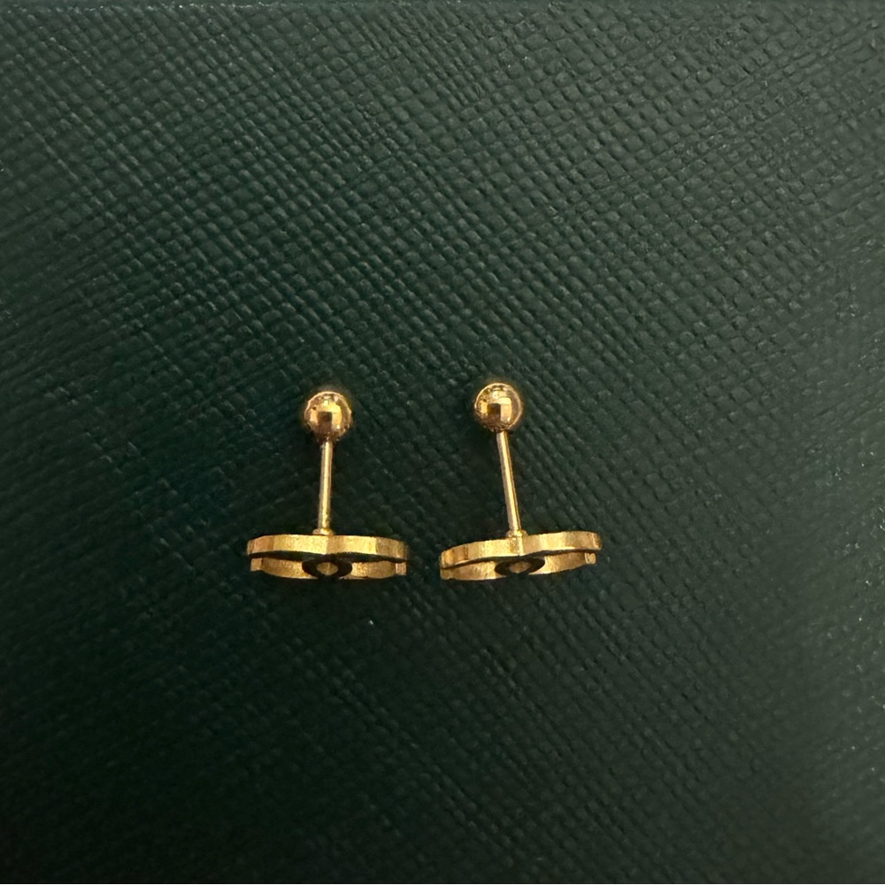 CC tiny studs - Picture 4 of 5